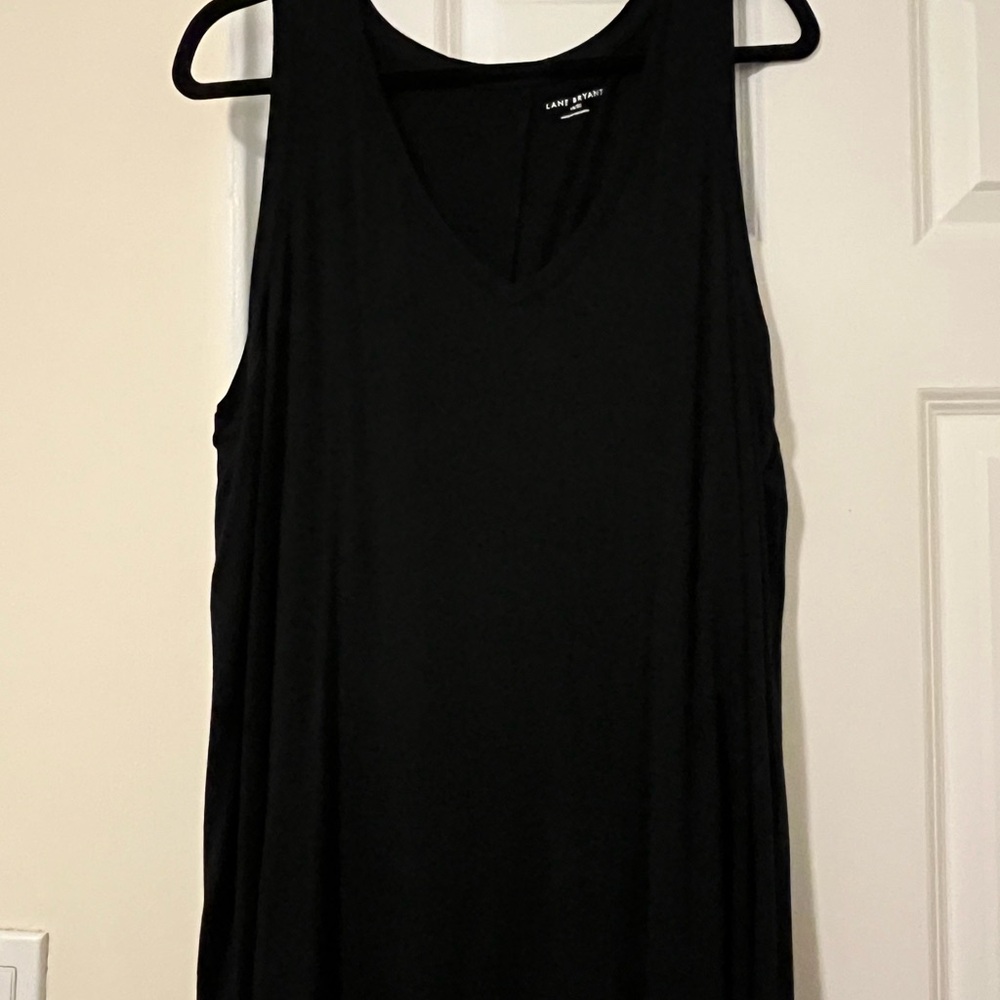 Lane Bryant Black V-Neck Tank Top